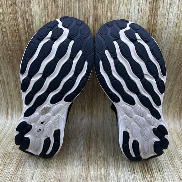 New Balance Fresh Foam X 1080v13 Women's Size 8 Black Running Shoes W1080K13 - Picture 8 of 10